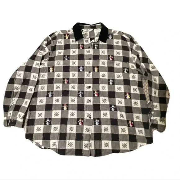 Victoria Jones Woman Holiday Button-Down Shirt – 2X - Picture 2 of 10